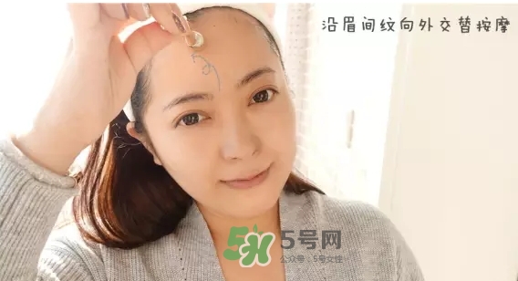 迪奧花蜜活顏絲悅眼霜怎么用？迪奧花蜜活顏眼霜用法