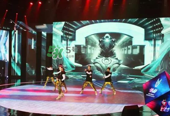 戰(zhàn)馬飲料代言人是誰？戰(zhàn)馬飲料代言人