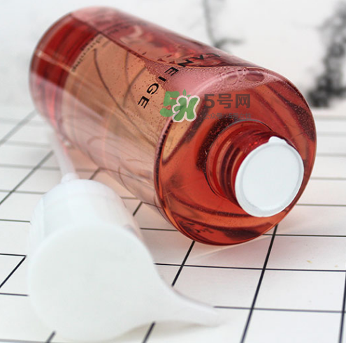 蘭芝清透亮膚潔顏油多少錢？蘭芝清透亮膚潔顏油價格