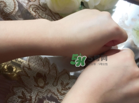 HR赫蓮娜小綠管眼霜怎么用？赫蓮娜小綠管使用方法