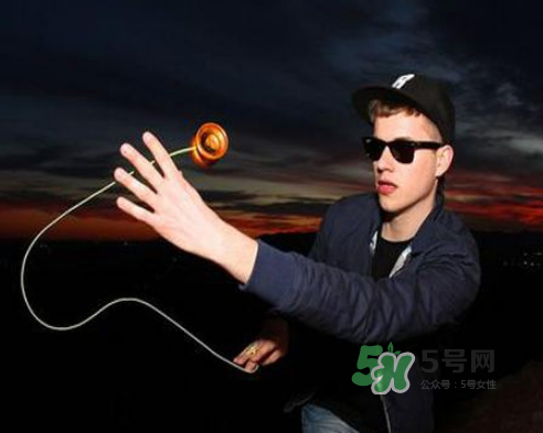 a bathing ape yoyo球多少錢？bape悠悠球價格