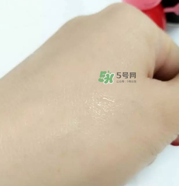 玫珂菲水粉霜怎么樣？玫珂菲全新雙用水粉霜好用嗎？