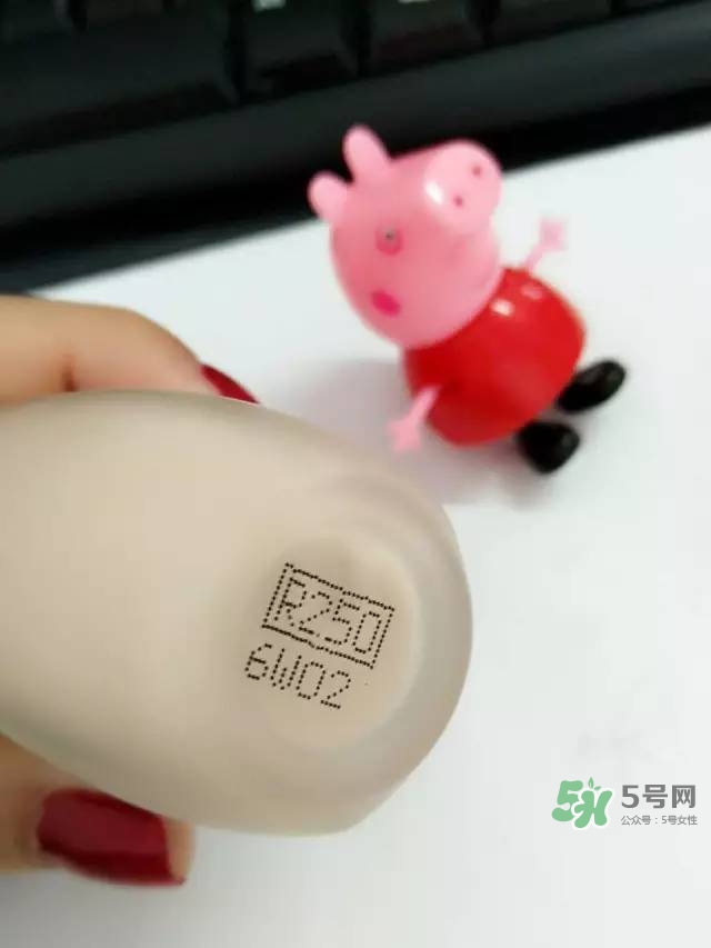 玫珂菲水粉霜怎么樣？玫珂菲全新雙用水粉霜好用嗎？