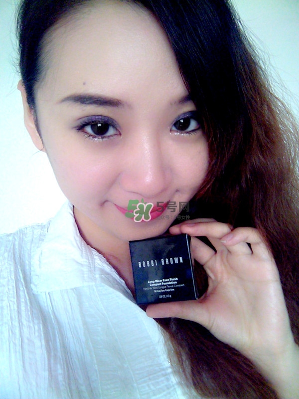 Bobbi Brown芭比波朗粉凝霜怎么樣？芭比波朗無感持妝粉凝霜好用嗎？
