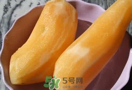 雪蓮果有點苦怎么回事？雪蓮果黑了能吃嗎？