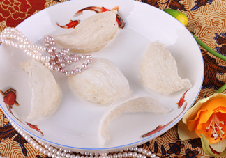 產(chǎn)婦吃什么燕窩好？哪里能買到正宗燕窩？