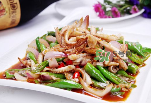 八爪魚不能和什么一起吃？八爪魚什么人不能吃？