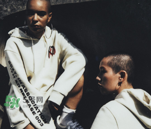 the weeknd xo系列衣服多少錢(qián)？盆栽哥品牌xo系列衣服價(jià)格