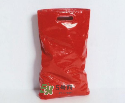 helmut lang垃圾袋包包多少錢？helmut lang垃圾袋手提包價(jià)格