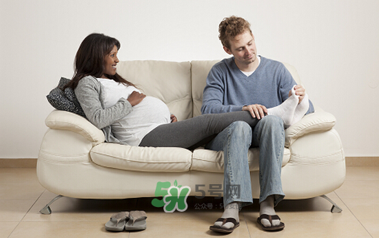 為什么伸懶腰容易抽筋？睡覺(jué)伸懶腰時(shí)腿抽筋