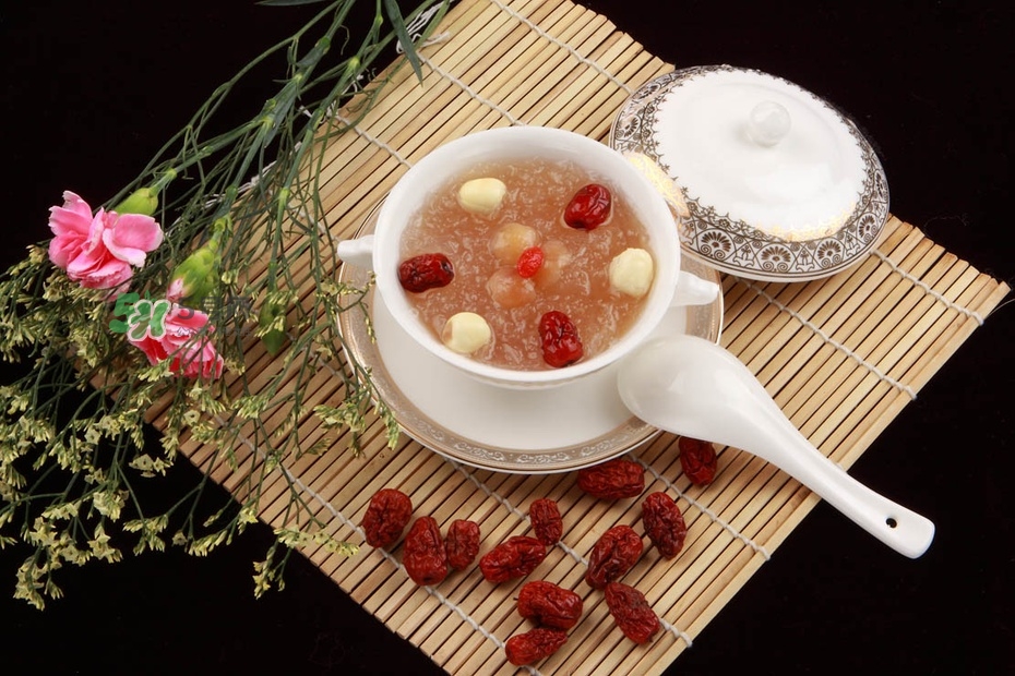 產(chǎn)后吃燕窩有什么好處？產(chǎn)后多久可以吃燕窩？