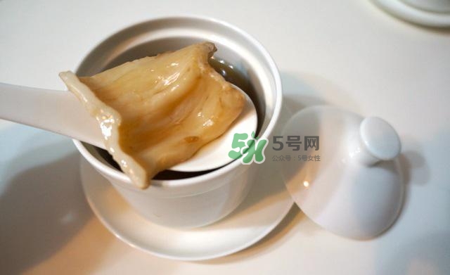 產(chǎn)后吃燕窩好還是花膠？花膠和燕窩可以一起吃嗎？