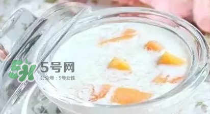 燕窩里面含有激素嗎？燕窩兒童吃了會不會性早熟？