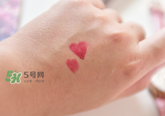 百雀羚花樣年華絲絨唇膏色號(hào) 百雀羚絲絨唇膏試色 百雀羚花樣年華絲絨唇膏色號(hào) 百雀羚絲絨唇膏試色