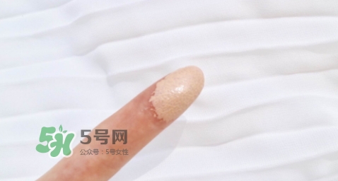 蘭蔻小粉盒氣墊怎么樣？蘭蔻小粉盒氣墊好用嗎