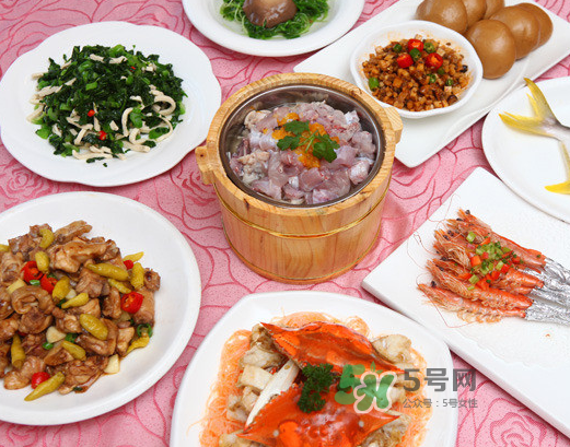 梭子蟹和西瓜能一起吃嗎？吃完梭子蟹能吃西瓜嗎？