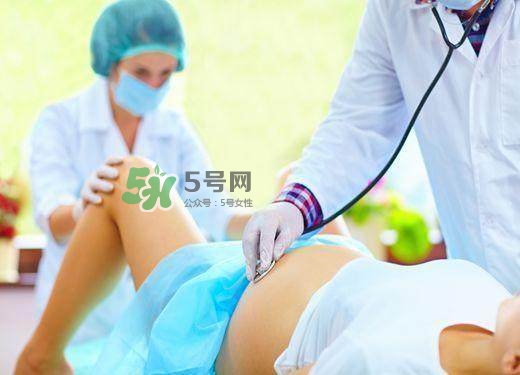 多胞胎順產(chǎn)怎么生？多胞胎剖腹產(chǎn)和單胎剖腹產(chǎn)的區(qū)別