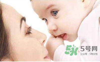 順產(chǎn)時(shí)會(huì)不會(huì)拉屎？順產(chǎn)時(shí)如何用力？