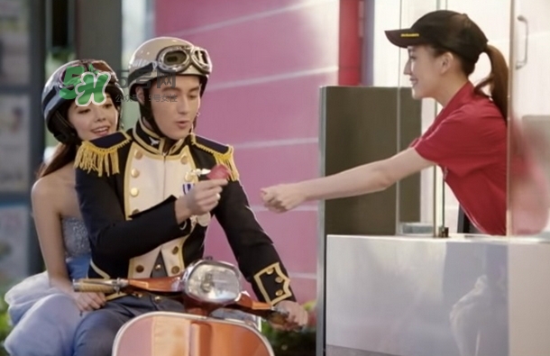 第一次送孩子去幼兒園，你是哪種家長？