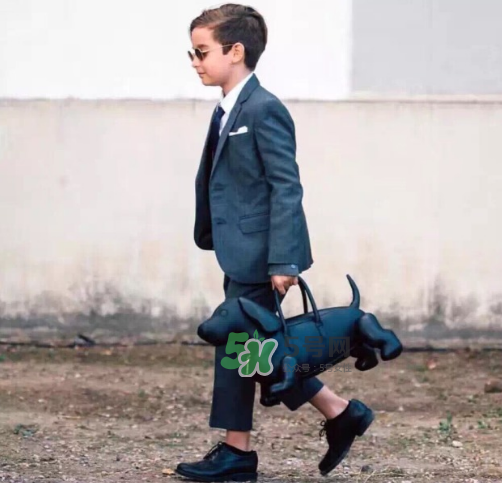 thom browne小狗包包多少錢？thom browne狗狗包價格