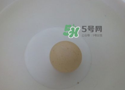 雞蛋散黃是什么現(xiàn)象？雞蛋散黃怎么鑒別方法