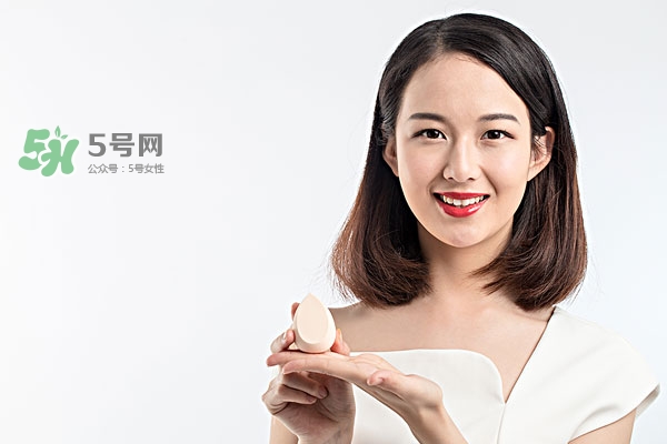 嘴唇怎么保養(yǎng) 唇部護(hù)理哪個牌子好