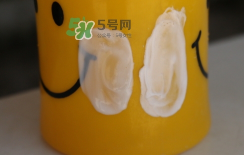 悅詩風吟火山七彩泥面膜真假 悅詩風吟火山七彩泥使用心得