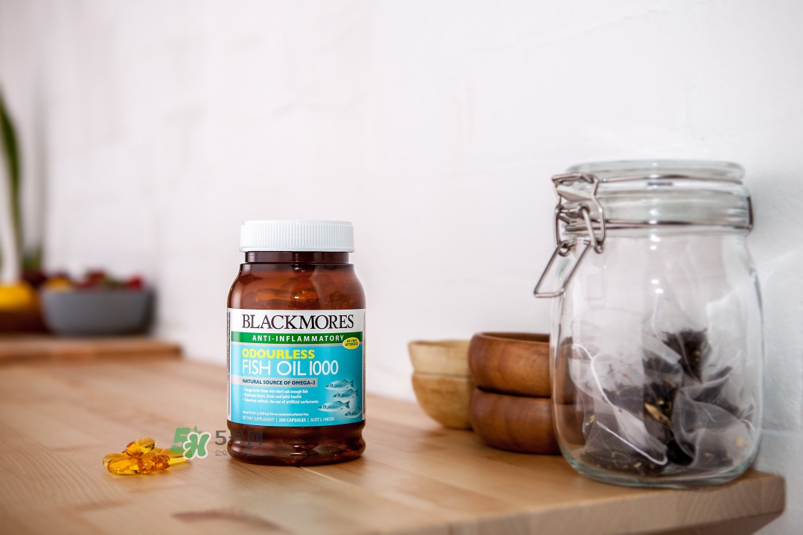 魚油的營(yíng)養(yǎng)價(jià)值_魚油的功效與作用及服用禁忌