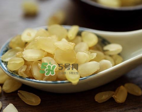 皂角米是什么味道？皂角米是什么顏色