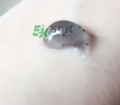 韓后茶蕊亮滑去角質(zhì)素怎么樣？韓后茶蕊亮滑去角質(zhì)素功效