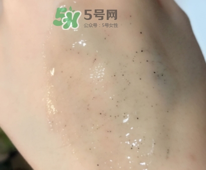 韓后茶蕊亮滑去角質(zhì)素怎么樣？韓后茶蕊亮滑去角質(zhì)素功效