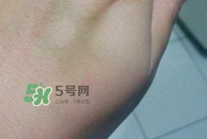 韓后茶蕊嫩白液怎么用？韓后茶蕊嫩白液用法