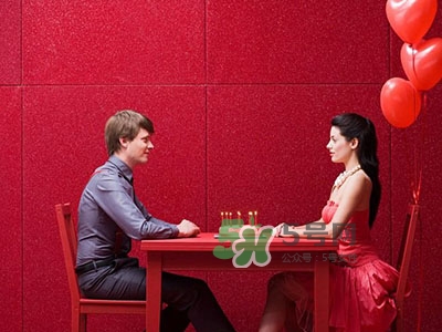 女生怎么撩男生？女生如何追到男神？