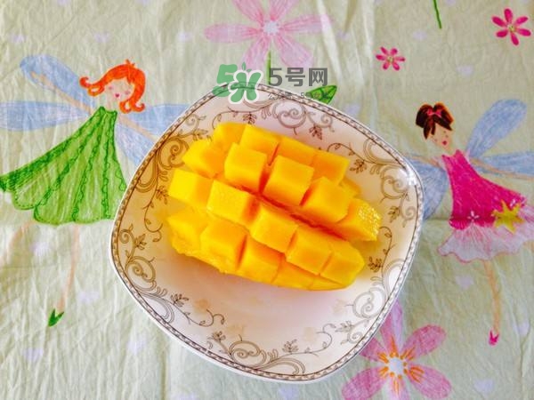 孕晚期能吃芒果嗎？孕晚期吃了很多芒果對胎兒好嗎？