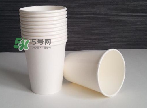 一次性紙杯第一杯水能不能喝？怎么識(shí)別劣質(zhì)一次性紙杯