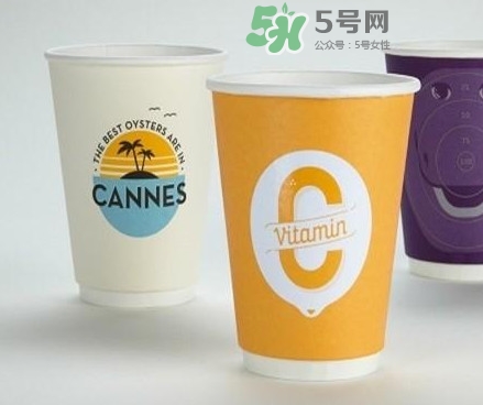 一次性紙杯可以裝開(kāi)水嗎？能不能用一次性紙杯喝熱水？