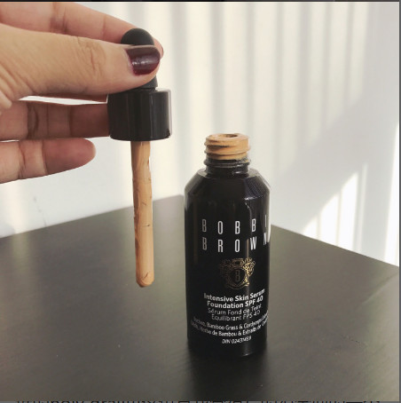 Bobbi Brown蟲草粉底液試色 bobbi brown蟲草粉底液怎么樣 Bobbi Brown蟲草粉底液試色 bobbi brown蟲草粉底液怎么樣