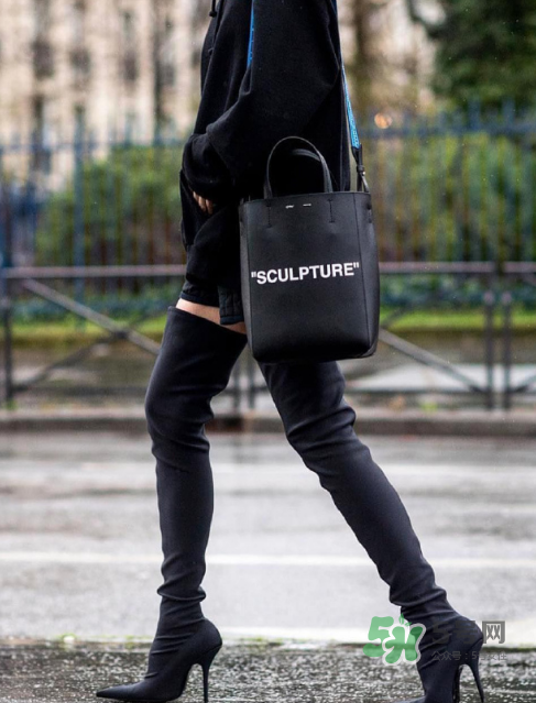 off white sculpture包包多少錢？off white新款sculpture包價格