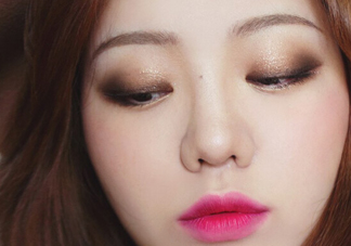 煙熏妝怎么畫？煙熏妝的畫法步驟圖解