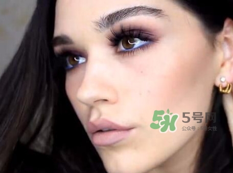 煙熏妝是什么意思？煙熏妝需要什么化妝品