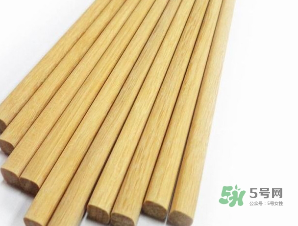 木筷子可以放消毒柜嗎？木筷子和竹筷子哪個好