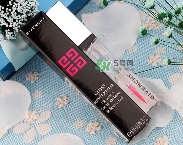 紀(jì)梵希幻彩唇蜜怎么樣？紀(jì)梵希幻彩唇蜜好不好？