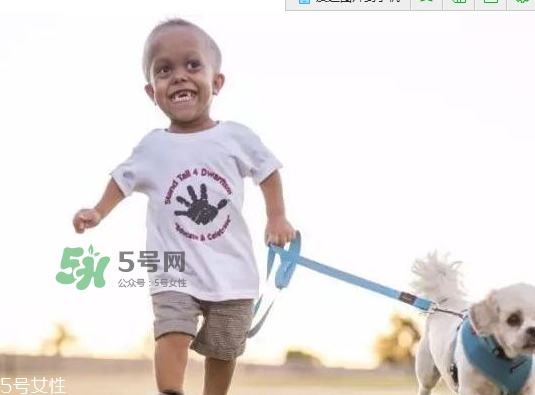 侏儒癥遺傳嗎？侏儒癥在嬰幼兒期有何表現(xiàn)？