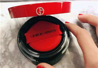 阿瑪尼氣墊刻字服務(wù)哪里有？七夕阿瑪尼氣墊刻字怎么刻？