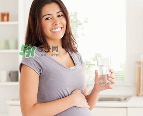 孕期為什么會水腫？孕期手腳腫怎么辦？