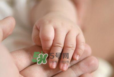 生孩子前要準(zhǔn)備什么？生孩子一般要多久？