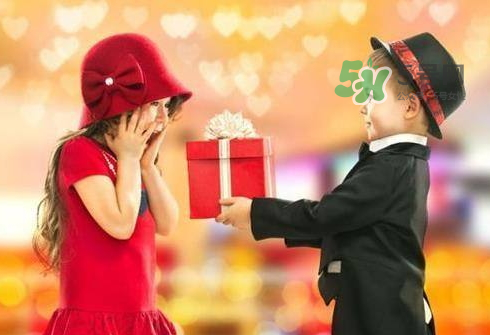 七夕收到禮物的說(shuō)說(shuō) 收到七夕禮物的心情說(shuō)說(shuō)