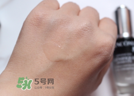 蘭蔻小黑瓶安瓶有效嗎？蘭蔻小黑瓶安瓶精華使用心得