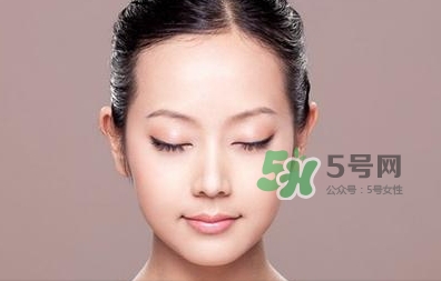 油性皮膚可以用橄欖油嗎？橄欖油擦臉有什么好處？