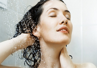 孕晚期洗澡可以搓肚子嗎？孕晚期洗澡注意事項(xiàng)